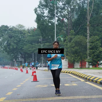 Runner Photo 7053409