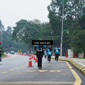 Runner Photo 7053414