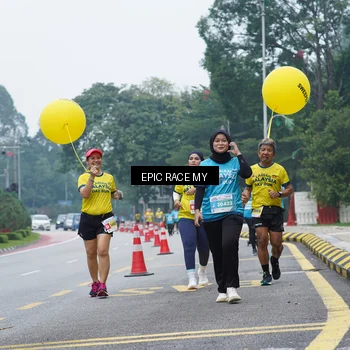 Runner Photo 7053450