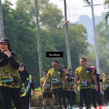 Runner Photo 7053480