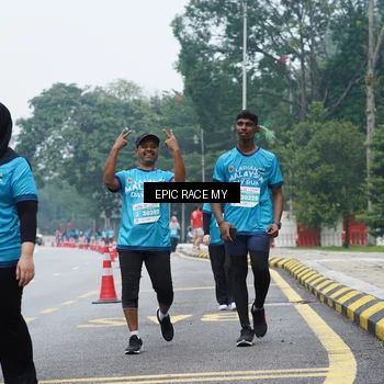 Runner Photo 7053494