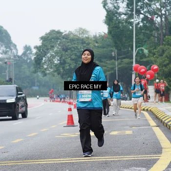 Runner Photo 7053530