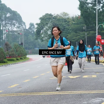 Runner Photo 7053543