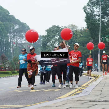 Runner Photo 7053552