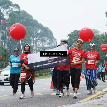 Runner Photo 7053571