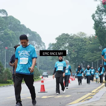 Runner Photo 7053591