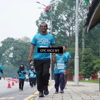 Runner Photo 7053595