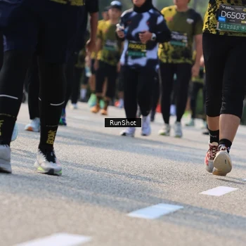 Runner Photo 7053600