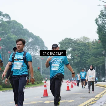 Runner Photo 7053634