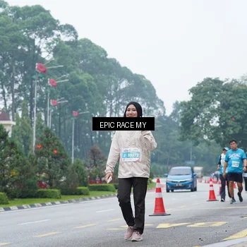 Runner Photo 7053638