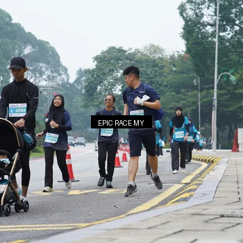 Runner Photo 7053643
