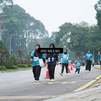 Runner Photo 7053644