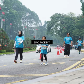 Runner Photo 7053656