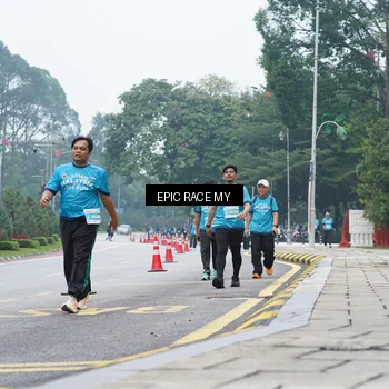 Runner Photo 7053658