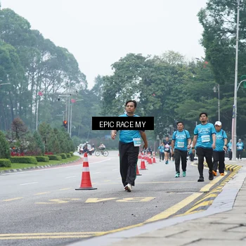 Runner Photo 7053659