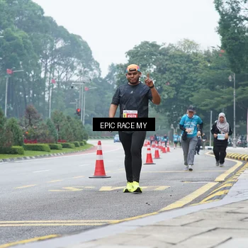 Runner Photo 7053687