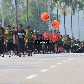 Runner Photo 7053717