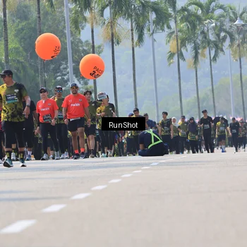 Runner Photo 7053718