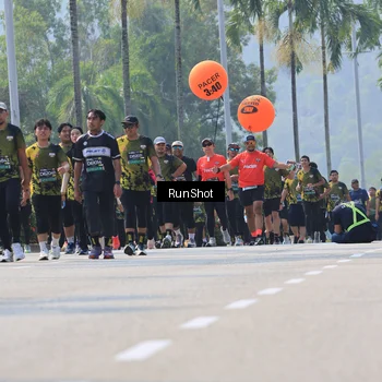 Runner Photo 7053723