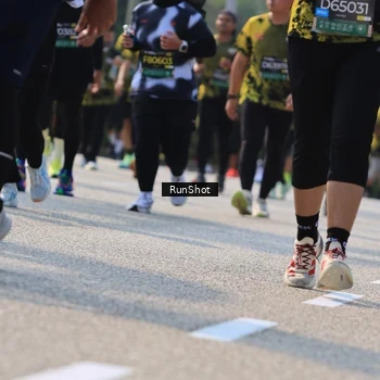 Runner Photo 7053740