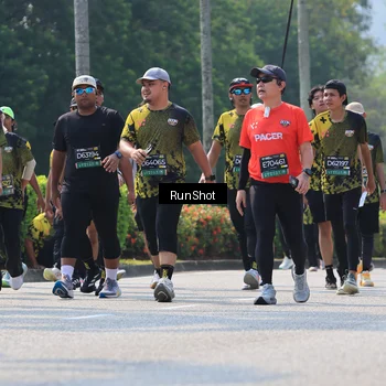 Runner Photo 7053767