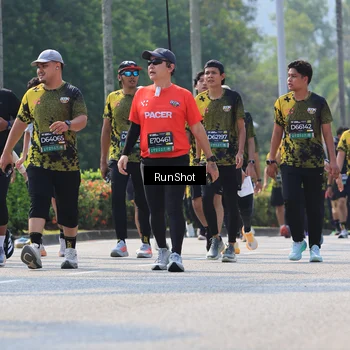 Runner Photo 7053771