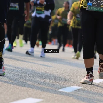 Runner Photo 7053795