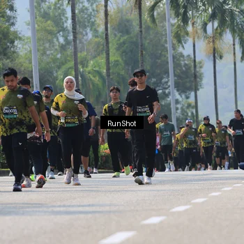 Runner Photo 7053823