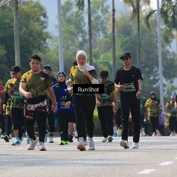 Runner Photo 7053827