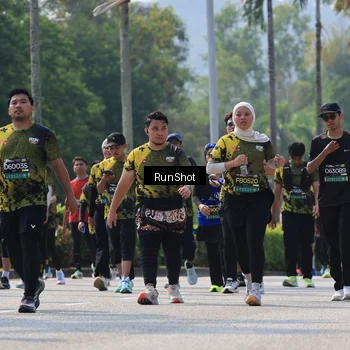 Runner Photo 7053830