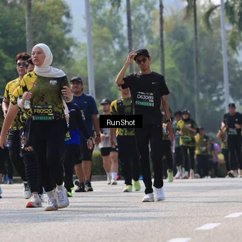 Runner Photo 7053845