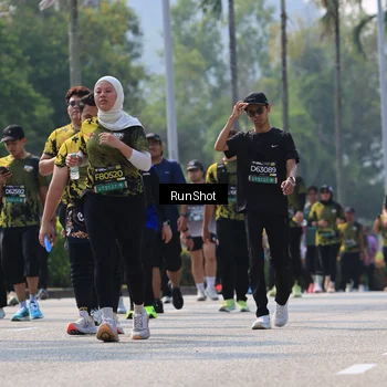 Runner Photo 7053847