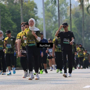 Runner Photo 7053848
