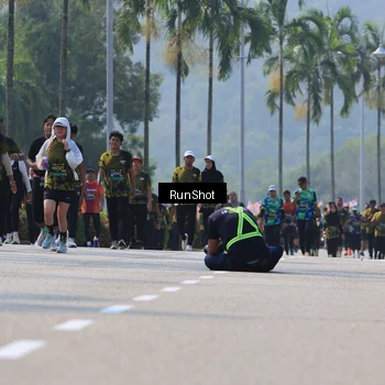 Runner Photo 7053864