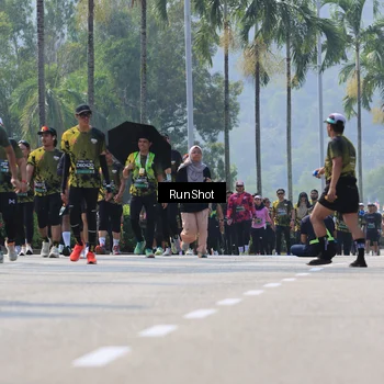 Runner Photo 7053868