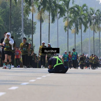 Runner Photo 7053875
