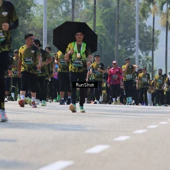 Runner Photo 7053876