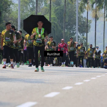 Runner Photo 7053879