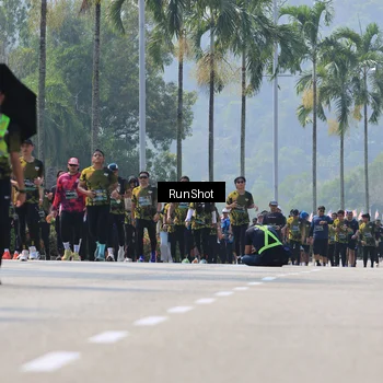 Runner Photo 7053890