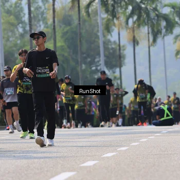 Runner Photo 7053892