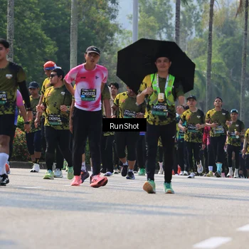 Runner Photo 7053899