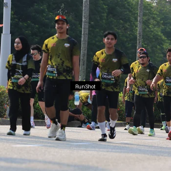 Runner Photo 7053918