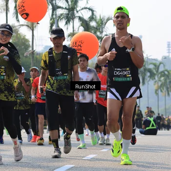 Runner Photo 7053919
