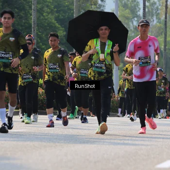 Runner Photo 7053929