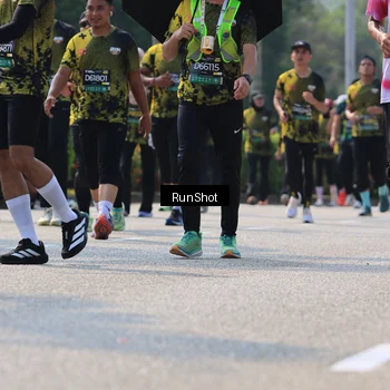 Runner Photo 7053939