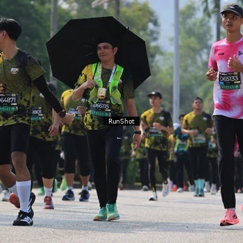 Runner Photo 7053945