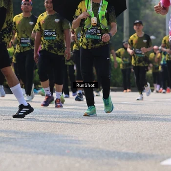 Runner Photo 7053965