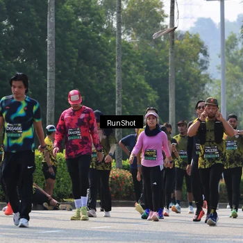 Runner Photo 7053966