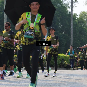 Runner Photo 7053968
