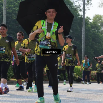Runner Photo 7053969